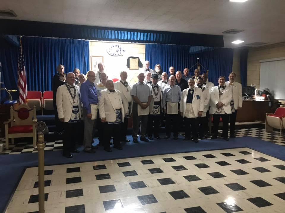 washington-46-raises-a-new-master-mason